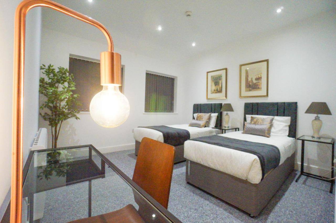 Premium Apartments Thatcham Broadway المظهر الخارجي الصورة